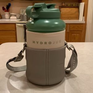 HydroJug Pro Jug (73oz) and Pro Sleeve, Sage